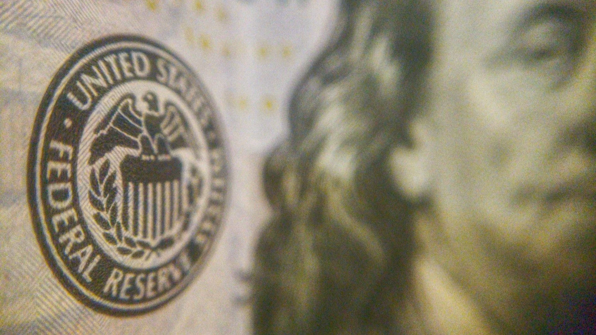 미국 CPI 인플레이션 예상대로 3.4%로 둔화, 비트코인 $64,000 근처 유지